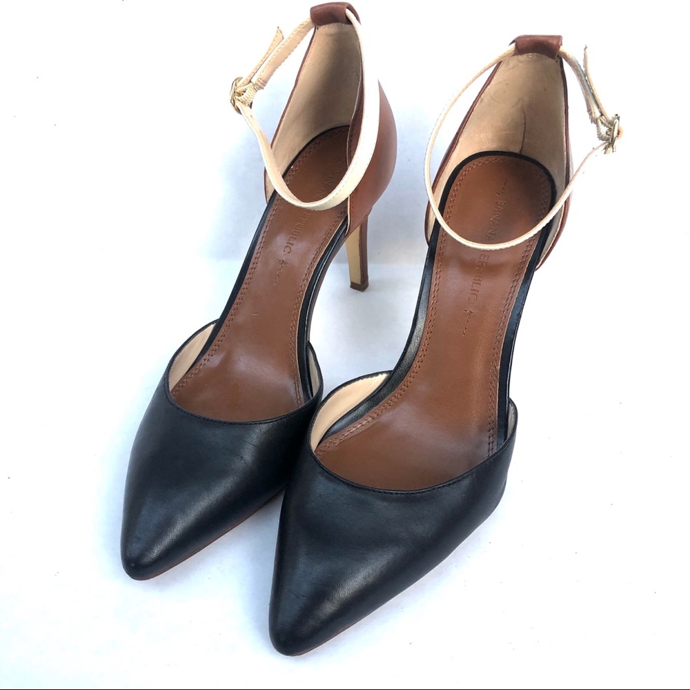 Banana Republic Giana Two Tone Ankle Strap Pump